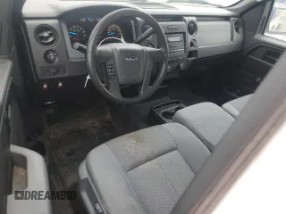 2014 Ford F-150 XL z VIN 1FTMF1EM2EKE21568, wystawiony jako Copart lot #58463905 z przebiegiem 287 122 mil mil oraz Czysty tytuł • Clean title. Historia ofert i sprzedaży dostępna na DreamBid. Obrazek 8.