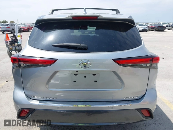 2021 Toyota Highlander Limited z VIN 5TDYZRAH1MS526643, wystawiony jako IAAI lot #41920215 z przebiegiem 34 730 mil mil oraz . Historia ofert i sprzedaży dostępna na DreamBid. Obrazek 17.