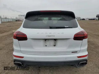 2017 Porsche Cayenne with VIN WP1AA2A25HKA80925, listed as a Copart auction lot 45039835 with 83,973 mi miles and Salvage Title. Bid and sale history available at carsss.com. Image 6.