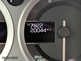 2015 Aston Martin DB9 with VIN SCFFDAFM0FGB1677X, listed as a Copart auction lot 49524685 with 20,105 mi miles and Clean Title. Bid and sale history available at carsss.com. Image 8.