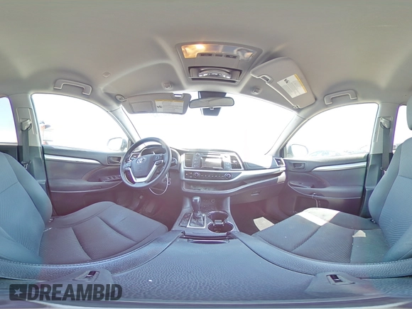 2019 Toyota Highlander LE z VIN 5TDZZRFHXKS320344, wystawiony jako Copart lot #64585195 z przebiegiem 228 994 mil mil oraz Szkoda całkowita • Salvage title. Historia ofert i sprzedaży dostępna na DreamBid. Obrazek 15.