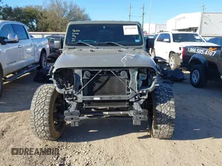 2018 Jeep Wrangler Unlimited Sahara with VIN 1C4HJXEG8JW239535, listed as a IAAI auction lot 41711596 with 85,675 mi miles. Bid and sale history available at carsss.com. Image 13.
