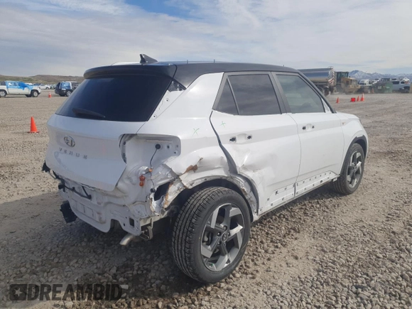 2022 Hyundai Venue SEL with VIN KMHRC8A38NU156823, listed as a Copart auction lot 49323595 with 41,618 mi miles and Salvage Title. Bid and sale history available at DreamBid. Image 3.