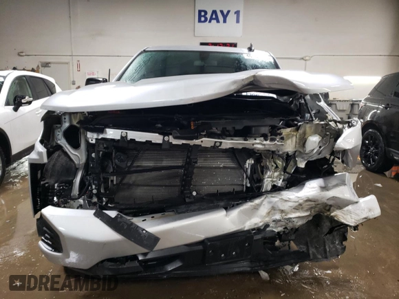 2019 Chevrolet Silverado 1500 RST with VIN 3GCUYEED8KG293051, listed as a Copart auction lot 46168195 with 51,790 mi miles and Salvage Title. Bid and sale history available at DreamBid. Image 5.