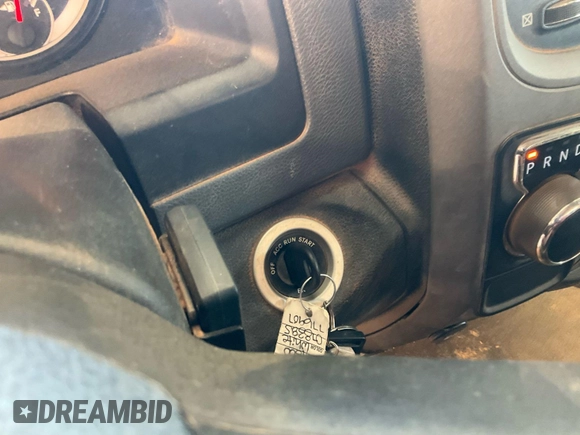 2017 Ram 1500 Tradesman с VIN 3C6JR6DG0HG776907, выставлен на аукционе IAAI как лот 42743426 с пробегом 162 492 миль миль и . История ставок и продаж доступна на DreamBid. Изображение 30.