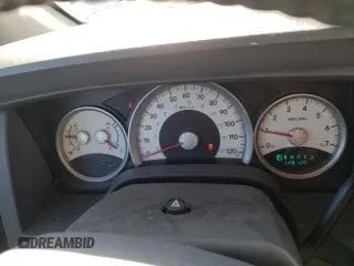 2005 Dodge Durango SLT z VIN 1D4HD48D25F532329, wystawiony jako Copart lot #44386305 z przebiegiem 149 100 mil mil oraz Szkoda całkowita • Salvage title. Historia ofert i sprzedaży dostępna na DreamBid. Obrazek 9.