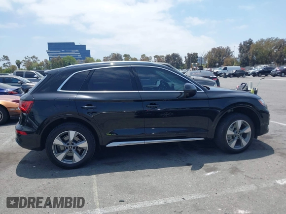 2023 Audi Q5 Premium with VIN WA1ABAFY2P2132364, listed as a IAAI auction lot 42272904 with 20,326 mi miles and . Bid and sale history available at DreamBid. Image 13.
