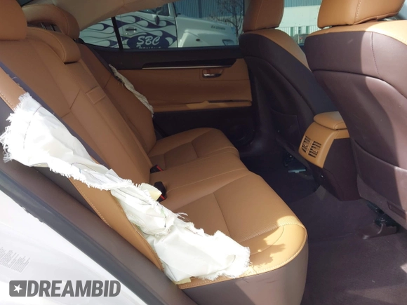 2016 Lexus ES with VIN JTHBK1GGXG2243002, listed as a IAAI auction lot 41840675 with 79,544 mi miles. Bid and sale history available at carsss.com. Image 8.