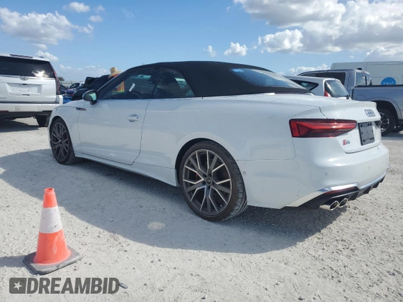 2023 Audi S5 Premium Plus z VIN WAUY4GF58PN007050, wystawiony jako Copart lot #75691014 z przebiegiem 388 mil mil oraz Nie do naprawy. Historia ofert i sprzedaży dostępna na DreamBid. Obrazek 2.