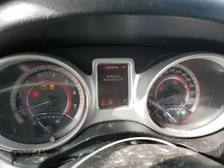 2013 Dodge Journey American Value z VIN 3C4PDCABXDT621551, wystawiony jako Copart lot #52523675 z przebiegiem 123 348 mil mil oraz Szkoda całkowita • Salvage title. Historia ofert i sprzedaży dostępna na DreamBid. Obrazek 9.
