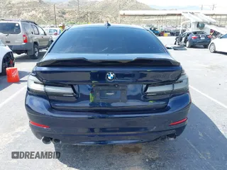 2018 BMW 5 Series 540i с VIN WBAJE5C55JG918407, выставлен на аукционе IAAI как лот 42326980 с пробегом 89 318 миль миль и . История ставок и продаж доступна на DreamBid. Изображение 16.