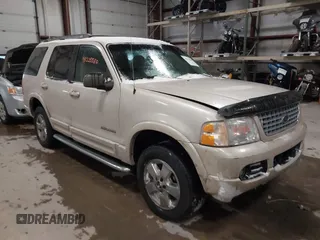 2005 Ford Explorer Limited z VIN 1FMDU75W85ZA65110, wystawiony jako IAAI lot #41225580 z przebiegiem 154 125 mil mil oraz . Historia ofert i sprzedaży dostępna na DreamBid. Obrazek 1.