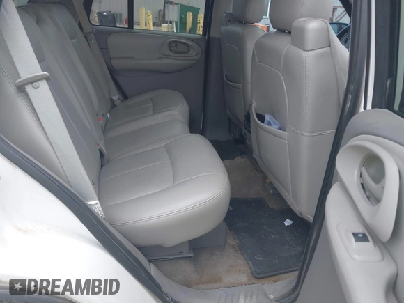 2008 Chevrolet TrailBlazer 3LT with VIN 1GNDT13S682200464, listed as a IAAI auction lot 42150311 with 150,149 mi miles and . Bid and sale history available at DreamBid. Image 8.