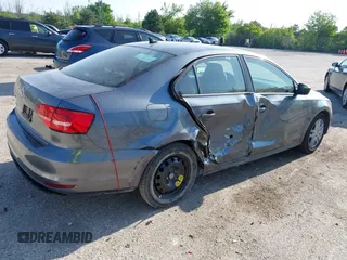 2015 Volkswagen Jetta S with VIN 3VW2K7AJ9FM202034, listed as a IAAI auction lot 42509287 with 141,588 mi miles and . Bid and sale history available at DreamBid. Image 4.