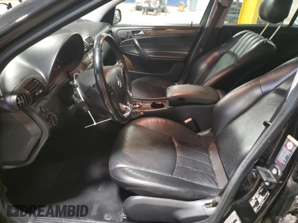 2005 Mercedes-Benz C 320 with VIN WDBRF84J95F612515, listed as a Copart auction lot 52577735 with 195,477 mi miles and Salvage title. Bid and sale history available at DreamBid. Image 7.