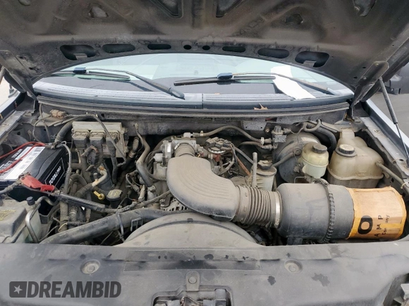 2006 Ford F-150 XL с VIN 1FTRF12W06NA82868, выставлен на аукционе Copart как лот 51692405 с пробегом 230 789 миль миль и Списание • Salvage title. История ставок и продаж доступна на DreamBid. Изображение 11.
