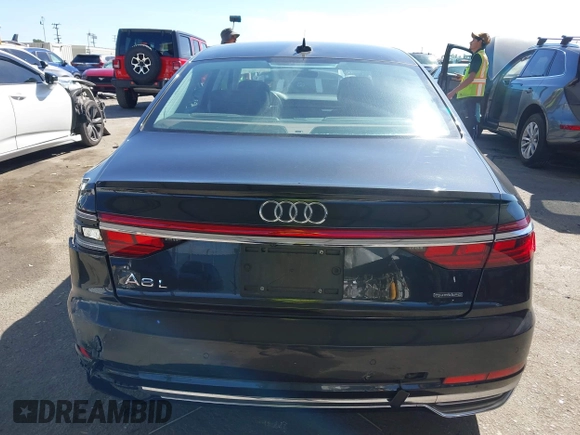 2019 Audi A8 z VIN WAU8DAF83KN006534, wystawiony jako IAAI lot #41712610 z przebiegiem 52 263 mil mil oraz . Historia ofert i sprzedaży dostępna na DreamBid. Obrazek 16.
