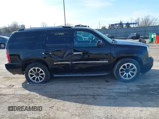 2013 GMC Yukon Denali with VIN 1GKS2EEF7DR347893, listed as a IAAI auction lot 41856088 with 126,213 mi miles. Bid and sale history available at carsss.com. Image 13.