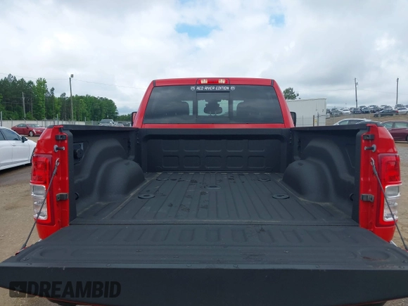2024 Ram 2500 Tradesman with VIN 3C6UR5CL2RG235185, listed as a IAAI auction lot 42241146 with 11,312 mi miles and . Bid and sale history available at DreamBid. Image 17.