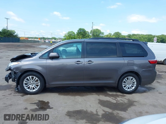 2015 Toyota Sienna XLE with VIN 5TDYK3DCXFS633128, listed as a IAAI auction lot 42527073 with 149,926 mi miles and . Bid and sale history available at DreamBid. Image 15.