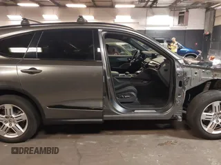 2022 Acura MDX w/A-Spec Package with VIN 5J8YE1H09NL050997, listed as a IAAI auction lot 42202385 with 15,076 mi miles and . Bid and sale history available at DreamBid. Image 13.