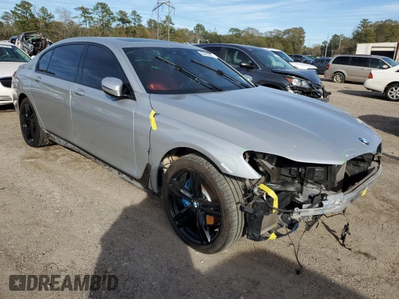 2017 BMW 7 Series 740i with VIN WBA7E2C59HG739984, listed as a Copart auction lot 37475514 with 54,841 mi miles. Bid and sale history available at carsss.com. Image 4.