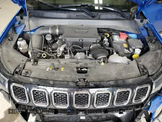 2024 Jeep Compass Limited z VIN 3C4NJDCN0RT595109, wystawiony jako Copart lot #63819305 z przebiegiem 37 862 mil mil oraz Czysty tytuł • Clean title. Historia ofert i sprzedaży dostępna na DreamBid. Obrazek 12.