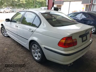 2005 BMW 3 Series 325i with VIN WBAEV33425KX11263, listed as a IAAI auction lot 42656886 with 146,361 mi miles and . Bid and sale history available at DreamBid. Image 3.