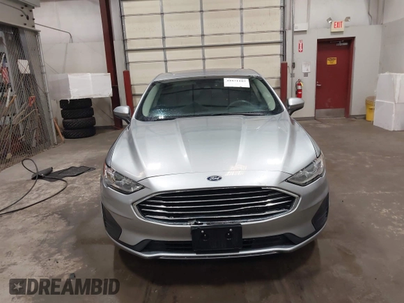 2020 Ford Fusion SE with VIN 3FA6P0HD9LR126820, listed as a IAAI auction lot 41871187 with 48,268 mi miles. Bid and sale history available at carsss.com. Image 12.