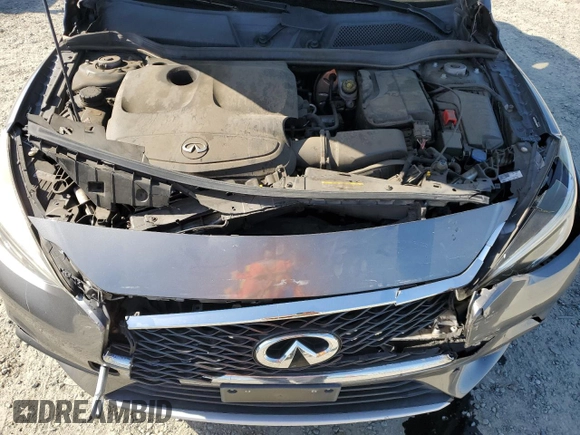 2018 Infiniti QX30 Luxury with VIN SJKCH5CP3JA060276, listed as a Copart auction lot 52947805 with 73,401 mi miles and Salvage title. Bid and sale history available at DreamBid. Image 11.