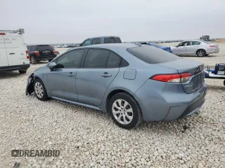 2020 Toyota Corolla LE with VIN JTDEPRAE3LJ012058, listed as a Copart auction lot 45183815 with 80,141 mi miles and Salvage Title. Bid and sale history available at carsss.com. Image 2.