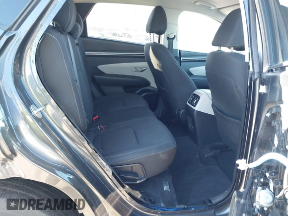 2022 Hyundai Tucson SEL with VIN 5NMJB3AEXNH108398, listed as a IAAI auction lot 41686201 with 46,670 mi miles. Bid and sale history available at carsss.com. Image 8.