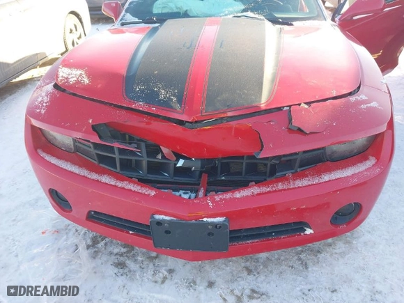 2011 Chevrolet Camaro 1LT with VIN 2G1FB1ED6B9157474, listed as a IAAI auction lot 41170400 with 182979 miles. Bid and sale history available at carsss.com. Image 6.