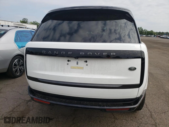 2023 Land Rover Range Rover SE with VIN SALKPBFU4PA075307, listed as a Copart auction lot 59936715 with 11,372 mi miles and Salvage title. Bid and sale history available at DreamBid. Image 6.