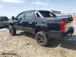 2008 Chevrolet Avalanche LS with VIN 3GNFK12358G264489, listed as a Copart auction lot 51042915 with 232,107 mi miles and Salvage Title. Bid and sale history available at carsss.com. Image 2.