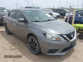 2019 Nissan Sentra SR with VIN 3N1AB7AP7KY270910, listed as a IAAI auction lot 42047016 with 71,287 mi miles and . Bid and sale history available at DreamBid. Image 1.