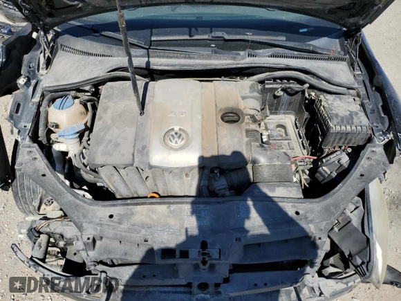 2008 Volkswagen Rabbit S z VIN WVWBA71K48W154346, wystawiony jako Copart lot #61905924 z przebiegiem 180 561 mil mil oraz Szkoda całkowita • Salvage title. Historia ofert i sprzedaży dostępna na DreamBid. Obrazek 11.