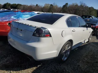 2009 Pontiac G8 GT with VIN 6G2EC57Y39L194225, listed as a Copart auction lot 44407625 with 196,552 mi miles and Clean Title. Bid and sale history available at carsss.com. Image 3.