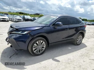2023 Toyota Venza LE with VIN JTEAAAAH9PJ130693, listed as a Copart auction lot 67511993 with 5,784 mi miles. Bid and sale history available at carsss.com. Image 1.