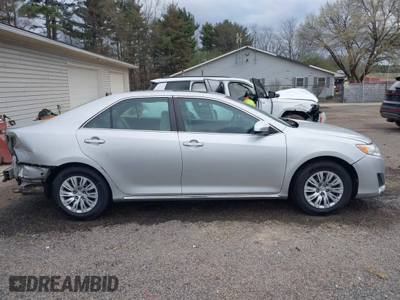 2012 Toyota Camry L with VIN 4T1BF1FK3CU589236, listed as a IAAI auction lot 41947474 with 143,421 mi miles. Bid and sale history available at carsss.com. Image 14.