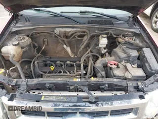 2010 Ford Escape XLT с VIN 1FMCU0D78AKA94865, выставлен на аукционе IAAI как лот 42289593 с пробегом 189 889 миль миль и . История ставок и продаж доступна на DreamBid. Изображение 10.