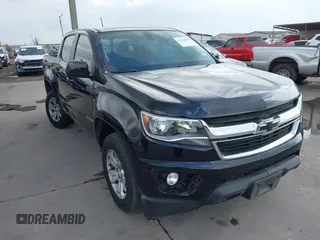 2018 Chevrolet Colorado 2WD LT z VIN 1GCGSCEA0J1122378, wystawiony jako IAAI lot #42126568 z przebiegiem 111 835 mil mil oraz . Historia ofert i sprzedaży dostępna na DreamBid. Obrazek 1.