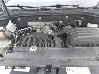 2018 Volkswagen Atlas Launch Edition with VIN 1V2BR2CA2JC512016, listed as a IAAI auction lot 42252569 with 130,628 mi miles and . Bid and sale history available at DreamBid. Image 10.