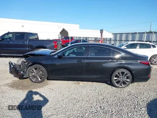2021 Lexus ES 350 with VIN 58ADZ1B12MU082657, listed as a IAAI auction lot 42044566 with 54,383 mi miles and . Bid and sale history available at DreamBid. Image 15.