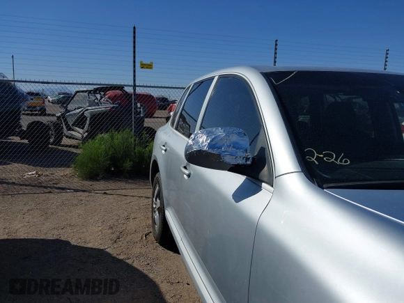 2005 Porsche Cayenne S with VIN WP1AB29P75LA62851, listed as a IAAI auction lot 41685787 with 143,711 mi miles. Bid and sale history available at carsss.com. Image 12.