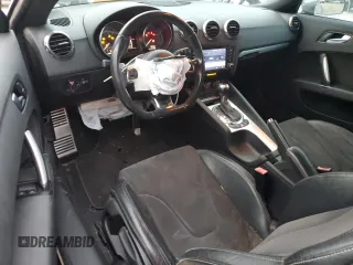 2010 Audi TTS 2.0T z VIN TRUB1AFK4A1016093, wystawiony jako Copart lot #87670355 z przebiegiem 157 248 mil mil oraz Szkoda całkowita • Salvage title. Historia ofert i sprzedaży dostępna na DreamBid. Obrazek 8.