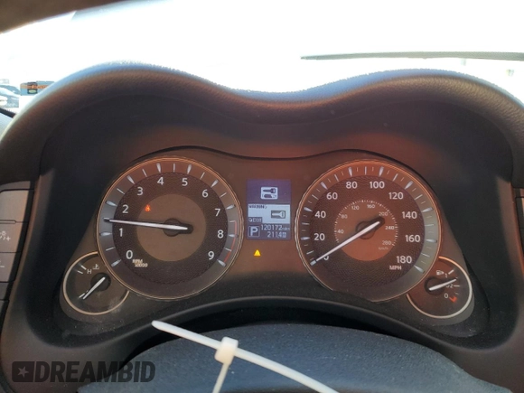 2018 Infiniti Q70 Luxe with VIN JN1BY1AR2JM220015, listed as a Copart auction lot 86657254 with 120,172 mi miles and Salvage title. Bid and sale history available at DreamBid. Image 9.