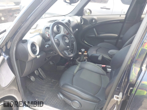 2012 MINI Countryman S с VIN WMWZC3C54CWM27414, выставлен на аукционе IAAI как лот 42581415 с пробегом 126 536 миль миль и . История ставок и продаж доступна на DreamBid. Изображение 5.