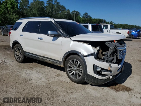 2017 Ford Explorer Platinum с VIN 1FM5K8HT6HGB87448, выставлен на аукционе Copart как лот 55605635 с пробегом 136 626 миль миль и Списание • Salvage title. История ставок и продаж доступна на DreamBid. Изображение 4.
