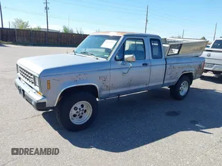 1987 Ford Ranger with VIN 1FTCR15T5HPB40124, listed as a IAAI auction lot 42177557 with 7,957 mi miles. Bid and sale history available at carsss.com. Image 2.